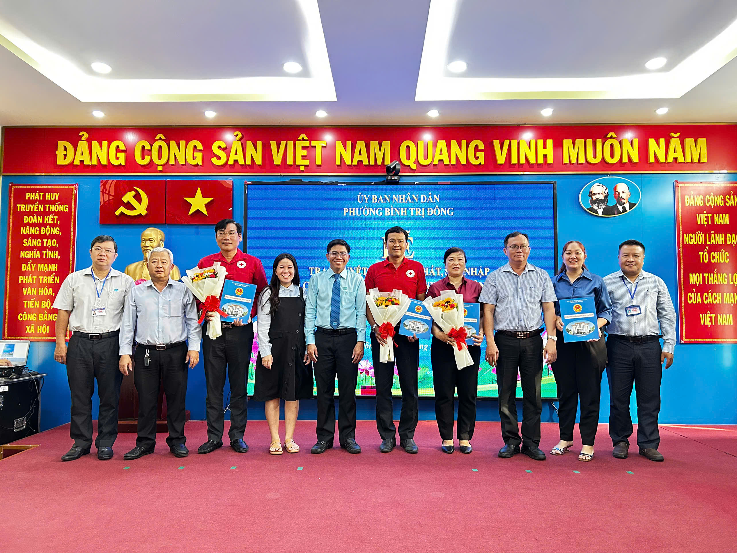 Tin tức hình ảnh